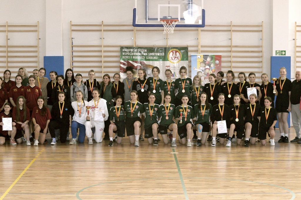 Zdjęcie girl_basket-final2023-127d672b55-8890-4c38-bde5-9c1067bde692.jpg w galerii III miejsce w finale wojewódzkim w koszykówce